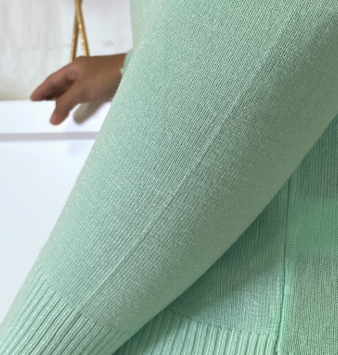 GILET EN MAILLE TRICOT TRÈS EXTENSIBLE ET TRÈS DOUX (taille unique)