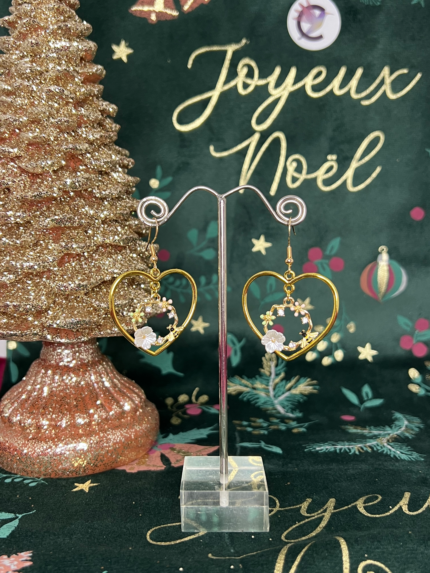Élégance Florale boucle d'oreille