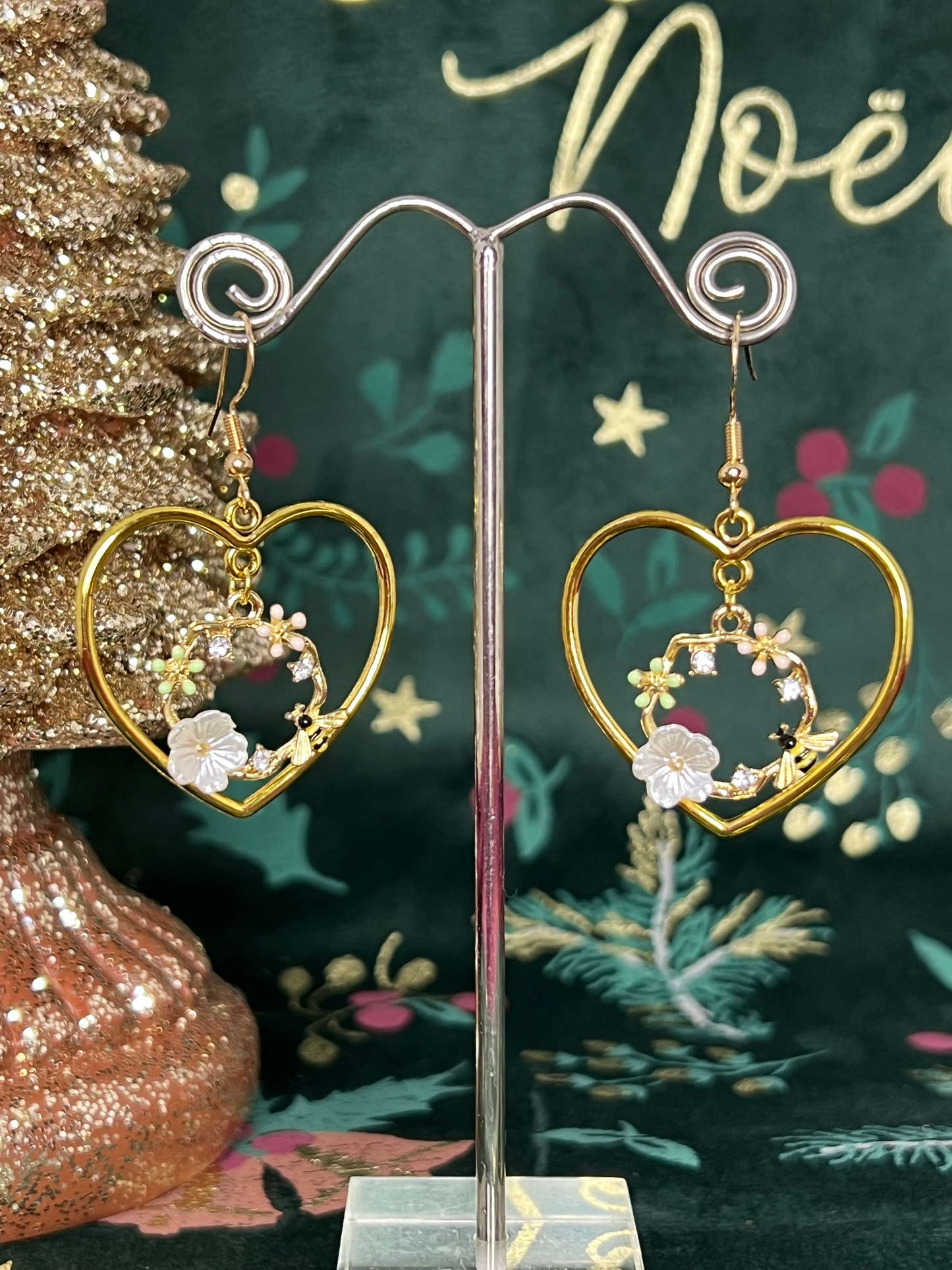 Élégance Florale boucle d'oreille