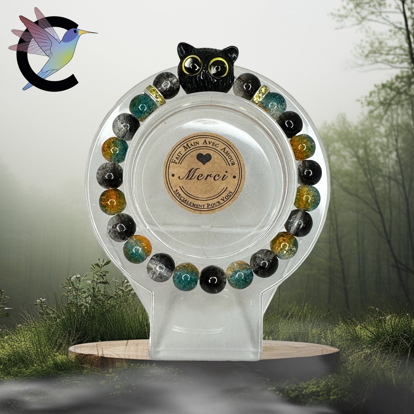 Chat aux yeux jaune bracelet femme