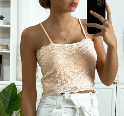 DÉBARDEUR ROSE EN DENTELLE DOUBLÉ AVEC BRETELLE AMOVIBLE (taille M/L)